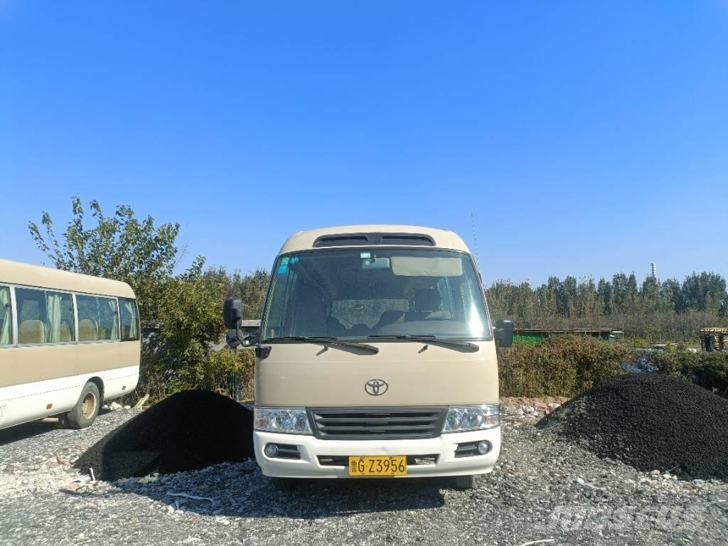 Toyota Coaster Bus 迷你巴士