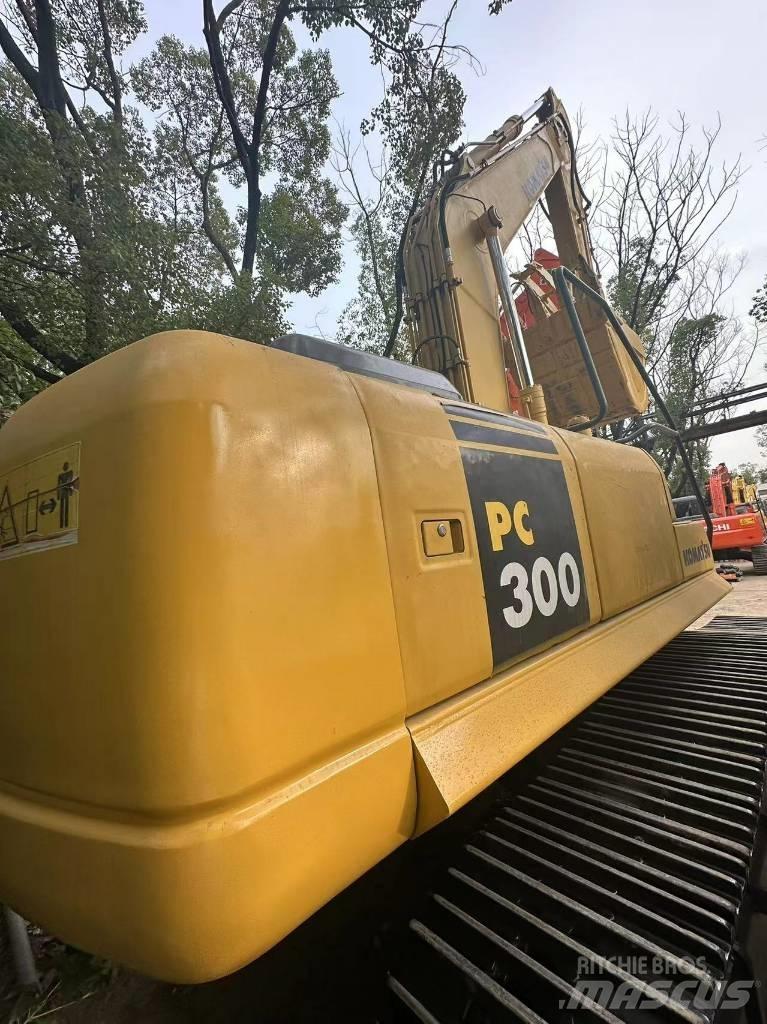 Komatsu PC 300 履帶式 挖土機/掘鑿機/挖掘機