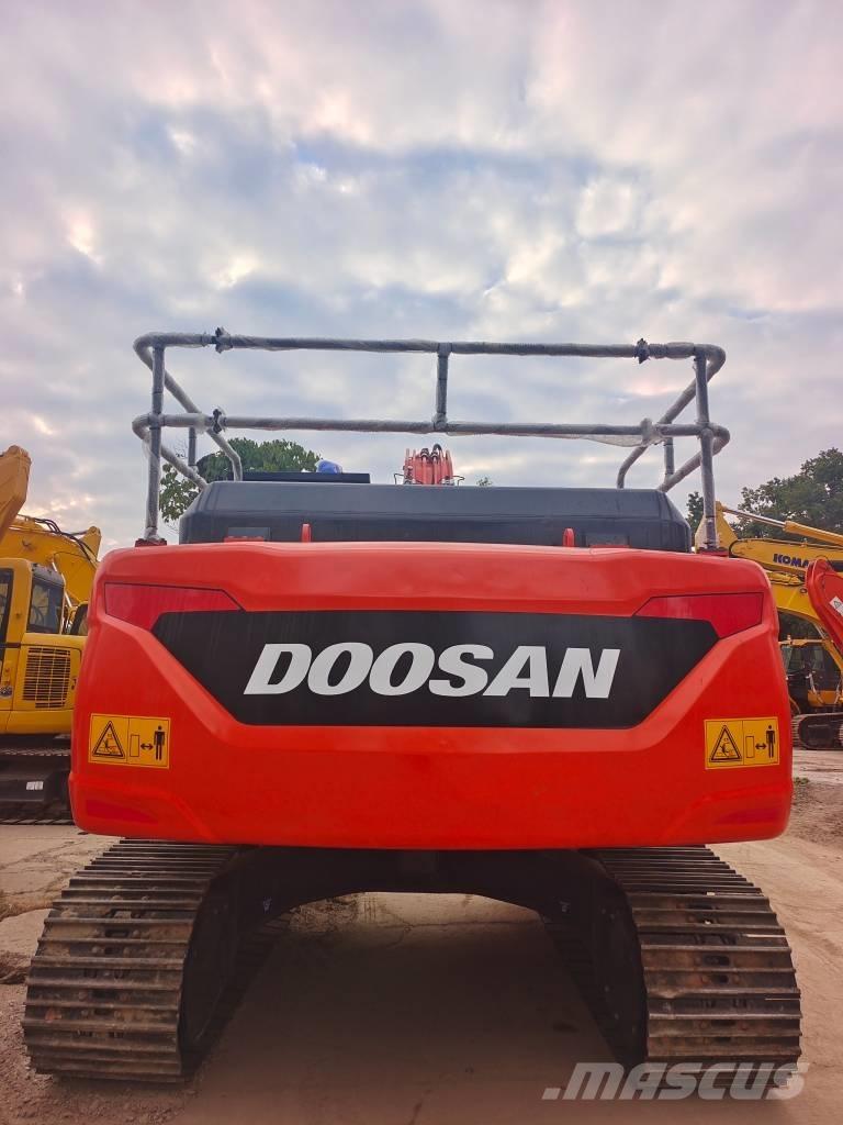 Doosan DX 225 LC 履帶式 挖土機/掘鑿機/挖掘機