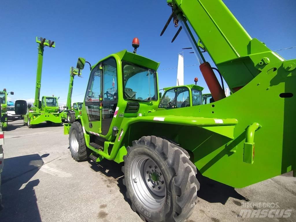 Merlo 40.16 伸縮臂操作車