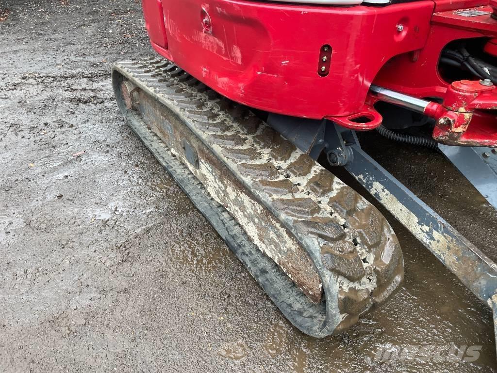 Takeuchi TB 325 R 小型挖土機/掘鑿機<7t(小型挖掘機)