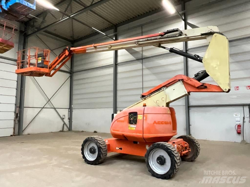 JLG 600 AJ 曲臂高空作業車