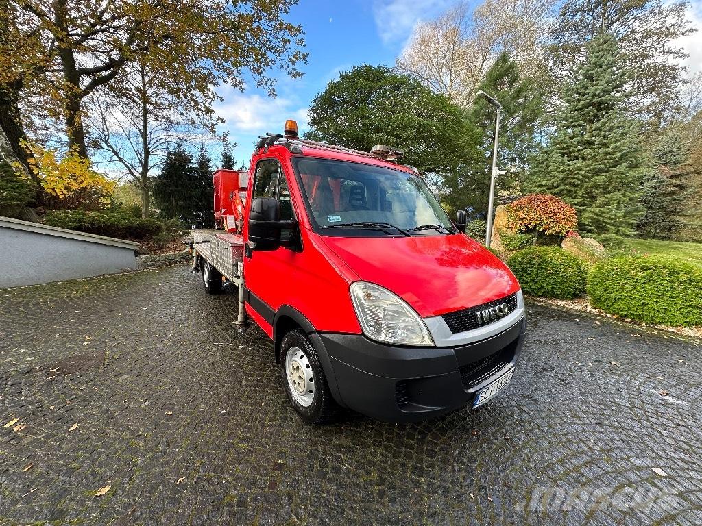 Iveco Daily 2.3 卡車裝載高空作業車