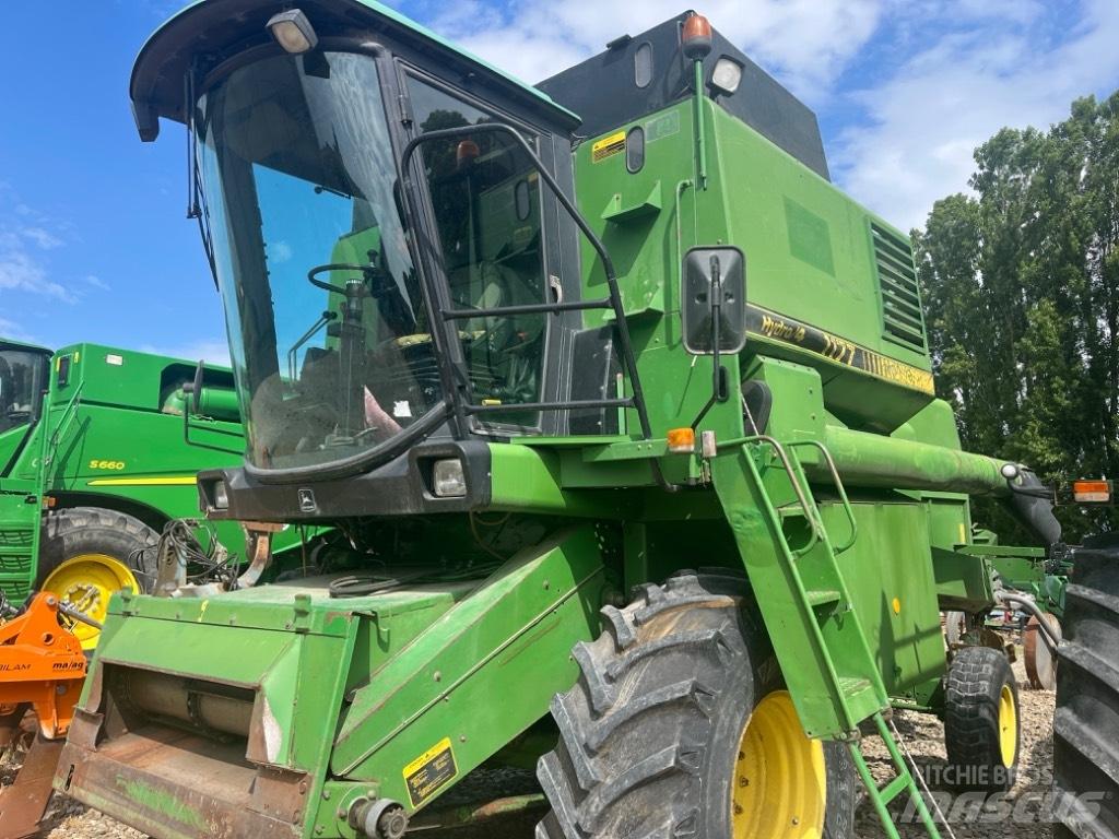 John Deere 1177 聯合收穫機