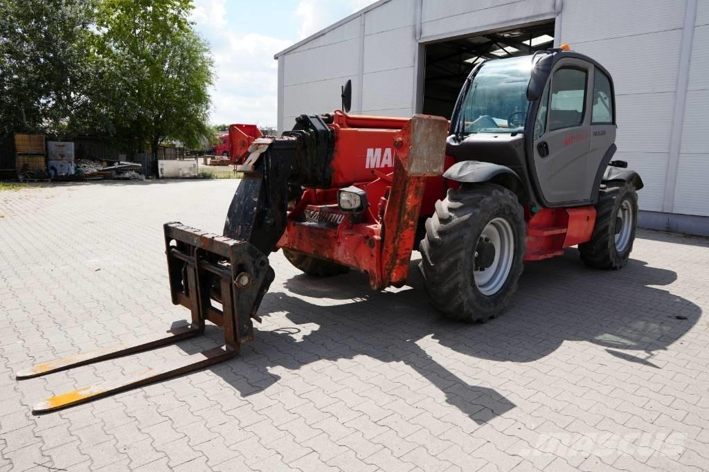 Manitou MT 1840 伸縮臂操作車