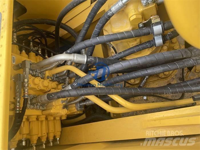 Komatsu PC 240 -8 履帶式 挖土機/掘鑿機/挖掘機