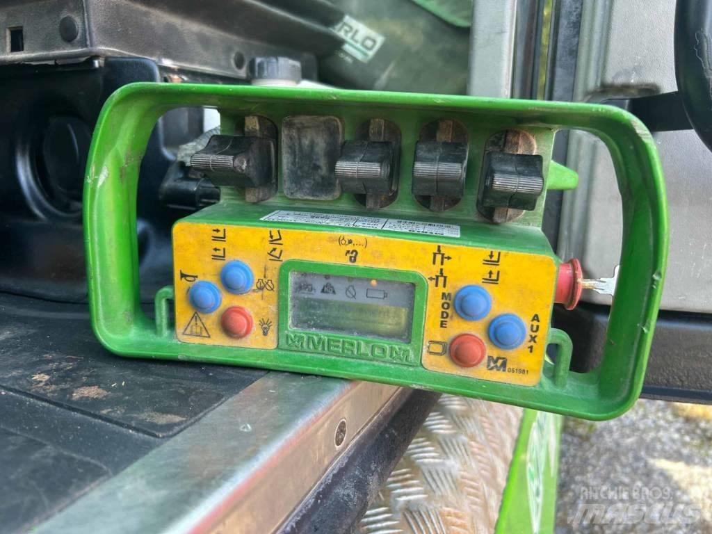 Merlo Roto 38.16 S 伸縮臂操作車