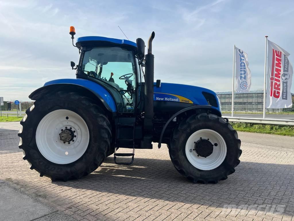New Holland T7060 曳引機
