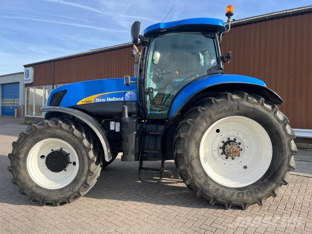 New Holland T7060 曳引機