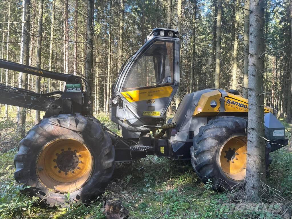 Sampo-Rosenlew 1066 收穫機