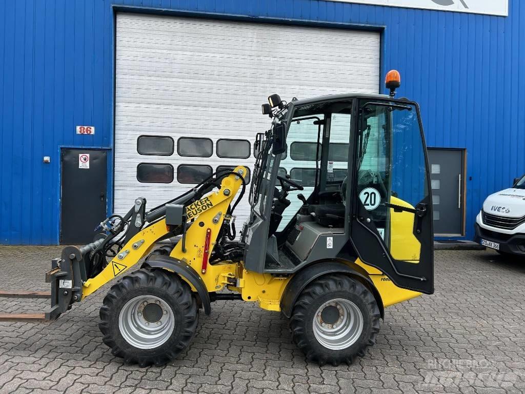 Wacker Neuson WL 20 輪胎式裝載機