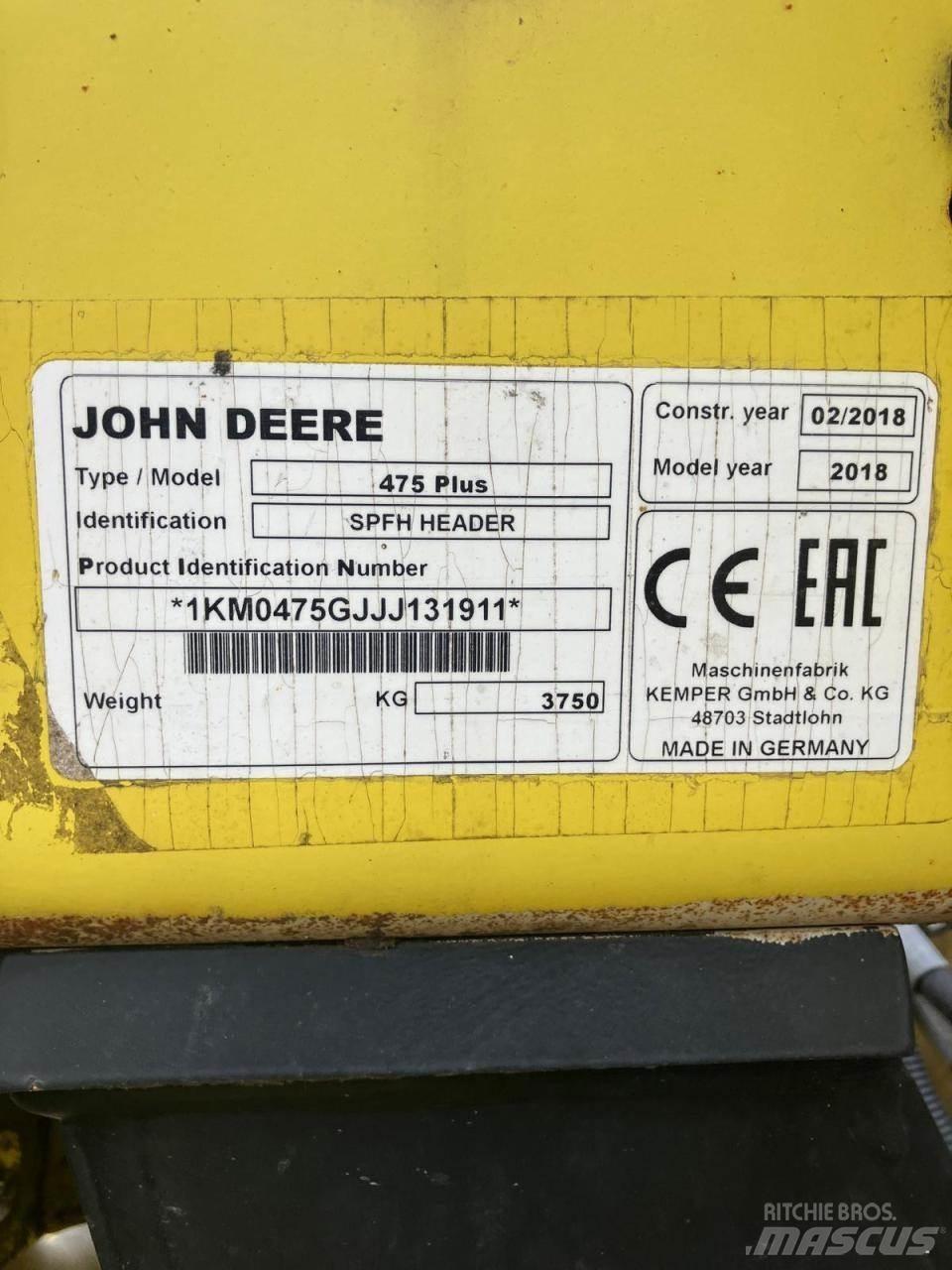 John Deere 8500 自走式飼料採集機