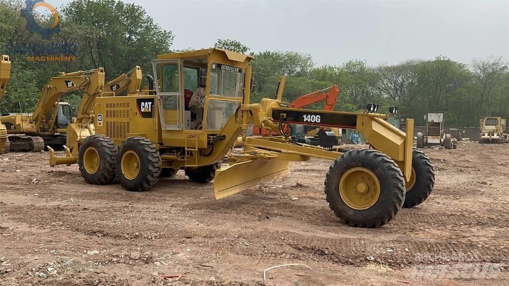 CAT 140 G 平土機