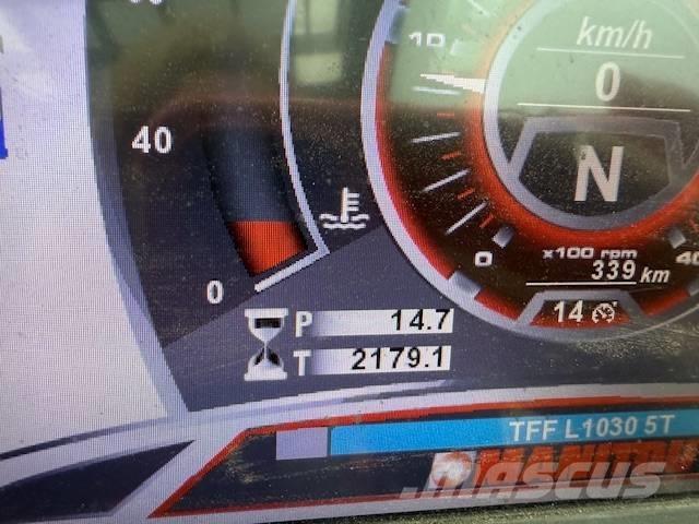 Manitou MRT 3050 伸縮臂操作車