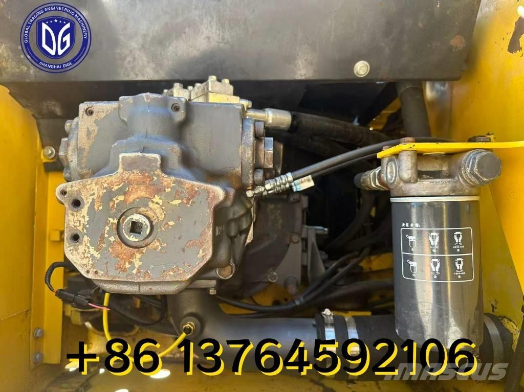 Komatsu PC 220 履帶式 挖土機/掘鑿機/挖掘機