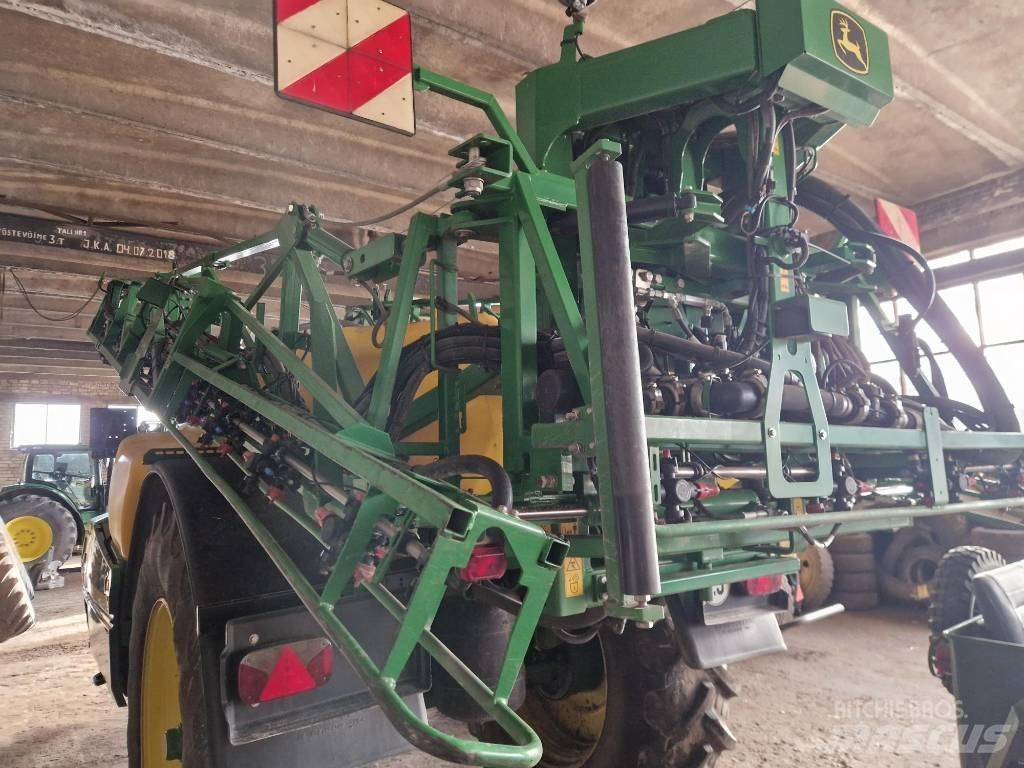 John Deere R 962 i 牽引式噴霧機