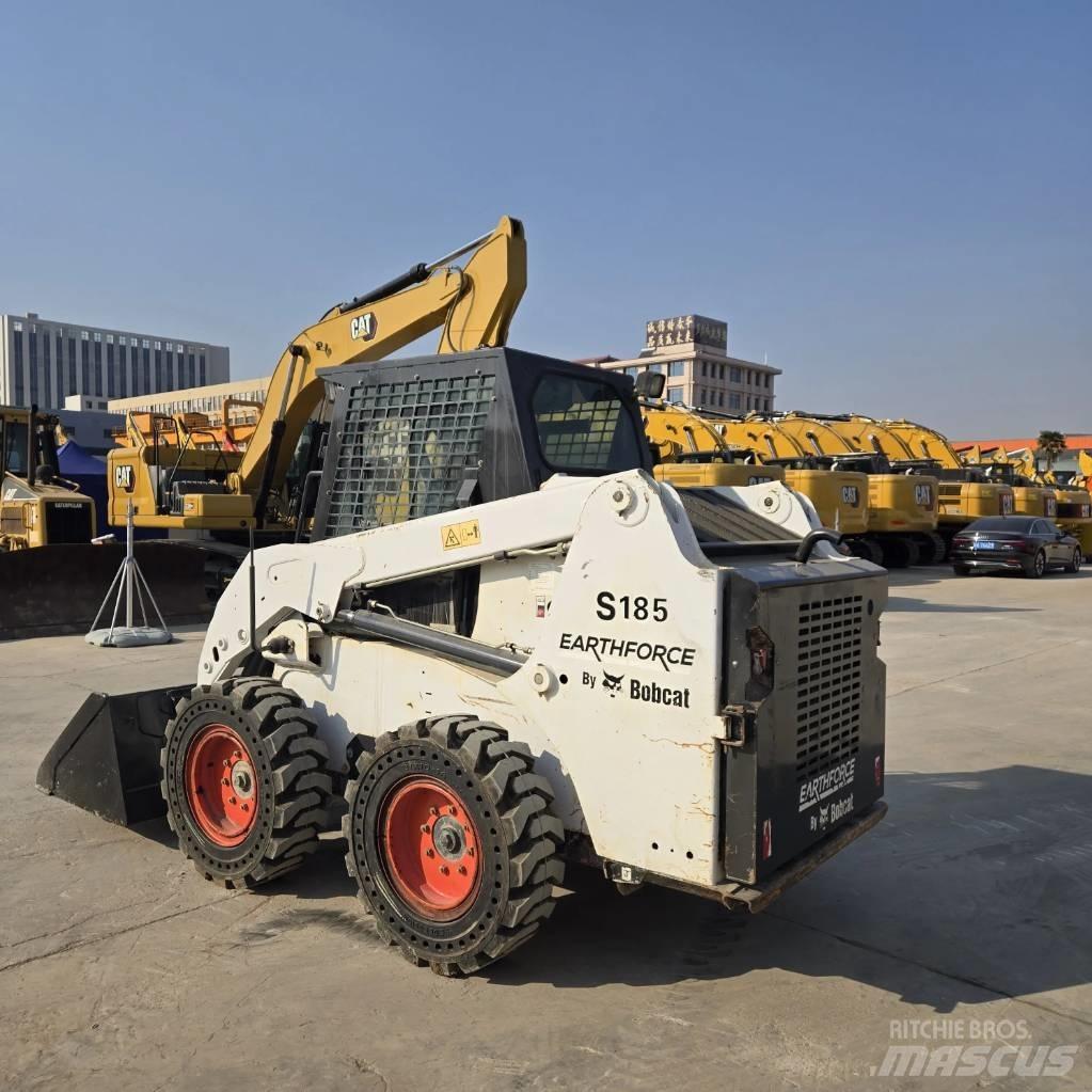 Bobcat S 185 滑移轉向裝載機