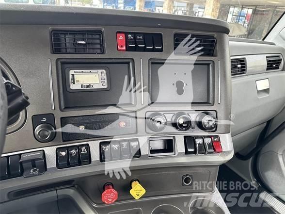 Kenworth T680 曳引機組件