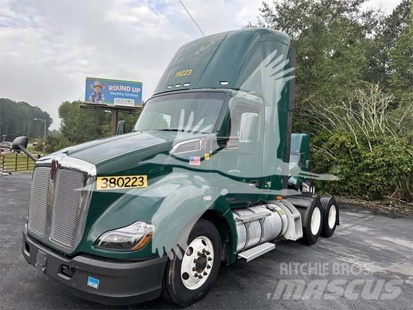 Kenworth T680 曳引機組件