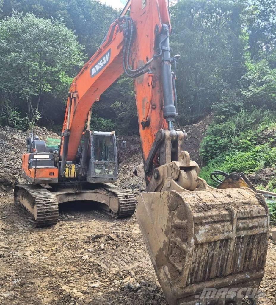 Doosan DX 300 LC-5 履帶式 挖土機/掘鑿機/挖掘機