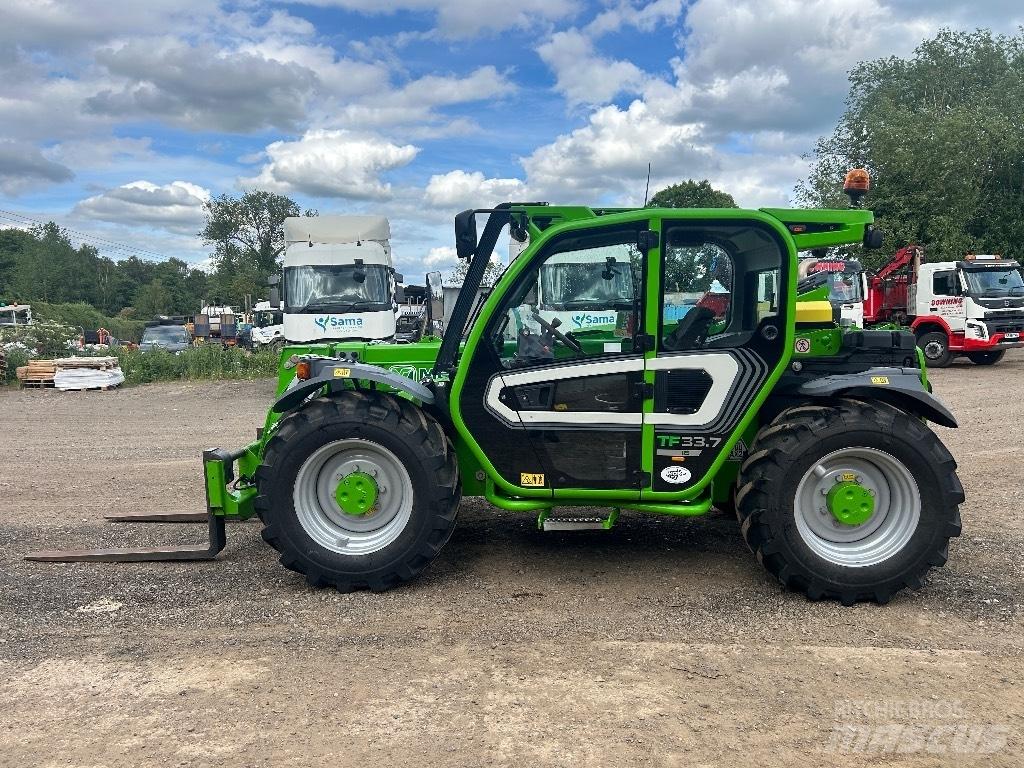 Merlo TF 35.7 115 農業用伸縮臂裝載機