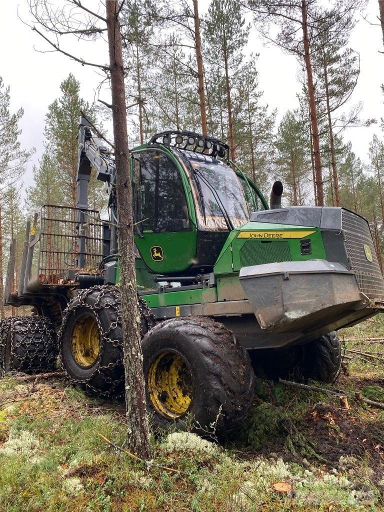 John Deere 1010G 集運機