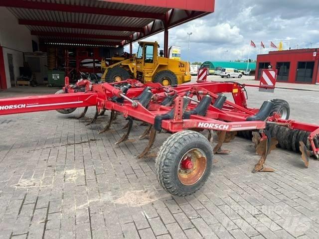 Horsch Terrano 6 FX 中耕管理機