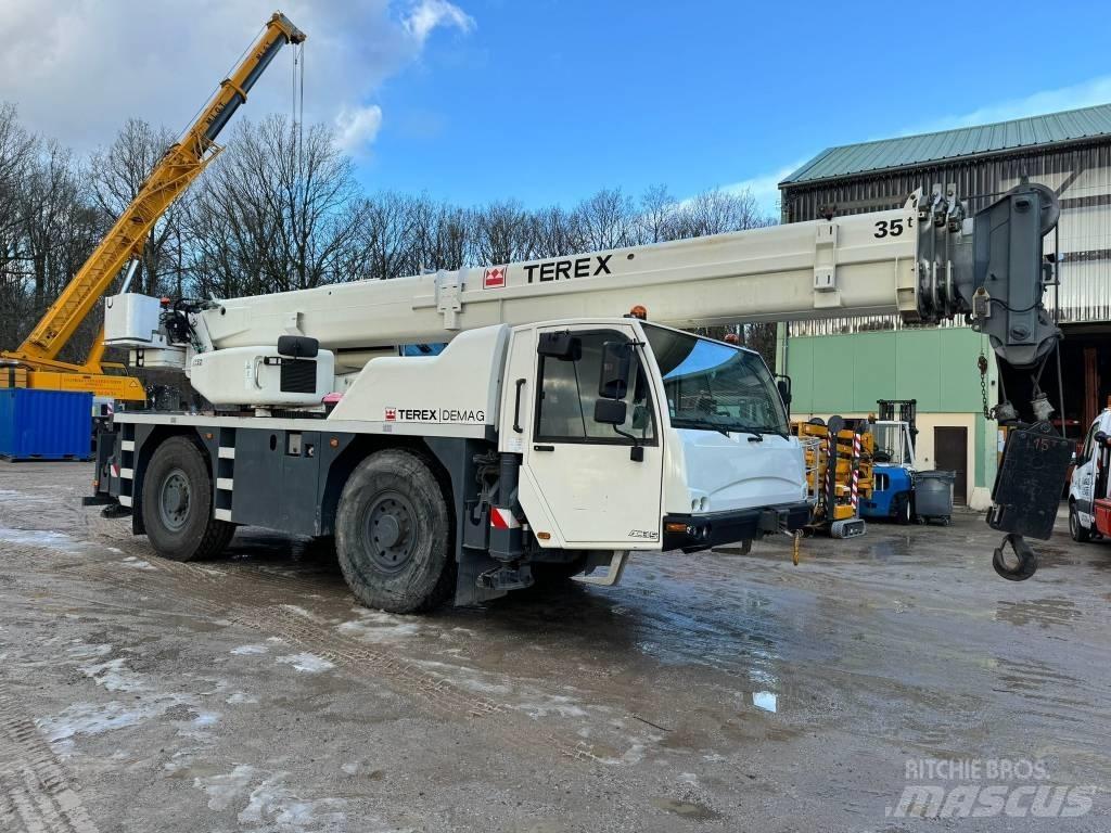 Terex AC 35 越野起重機