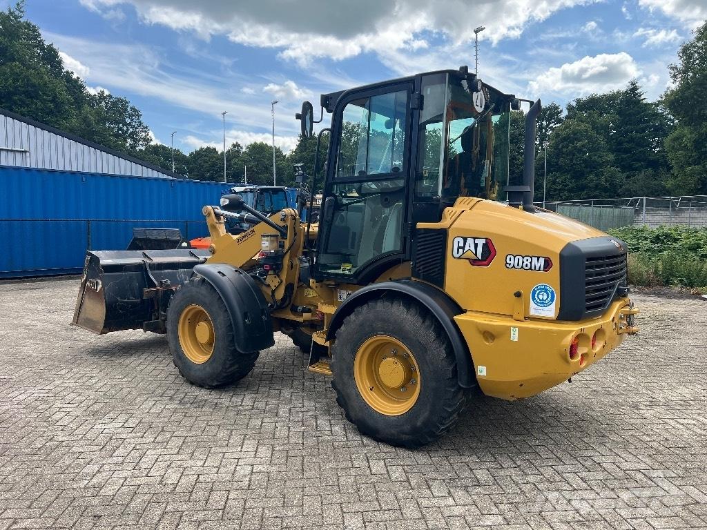 CAT 908M - 908 M 輪胎式裝載機