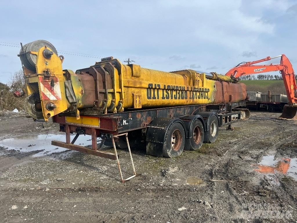 Demag AC 395 油壓