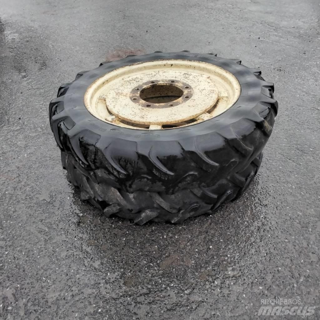 Michelin 9.5R28 輪胎、車輪和輪圈