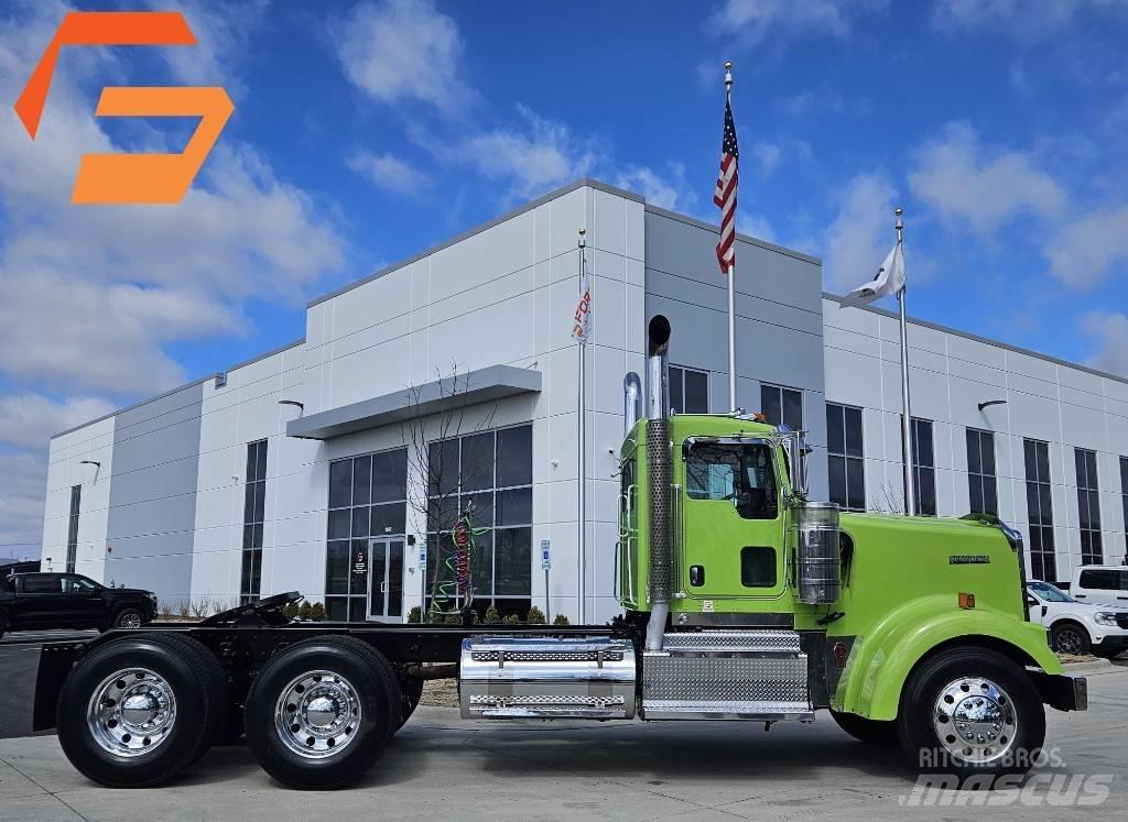 Kenworth W900 曳引機組件
