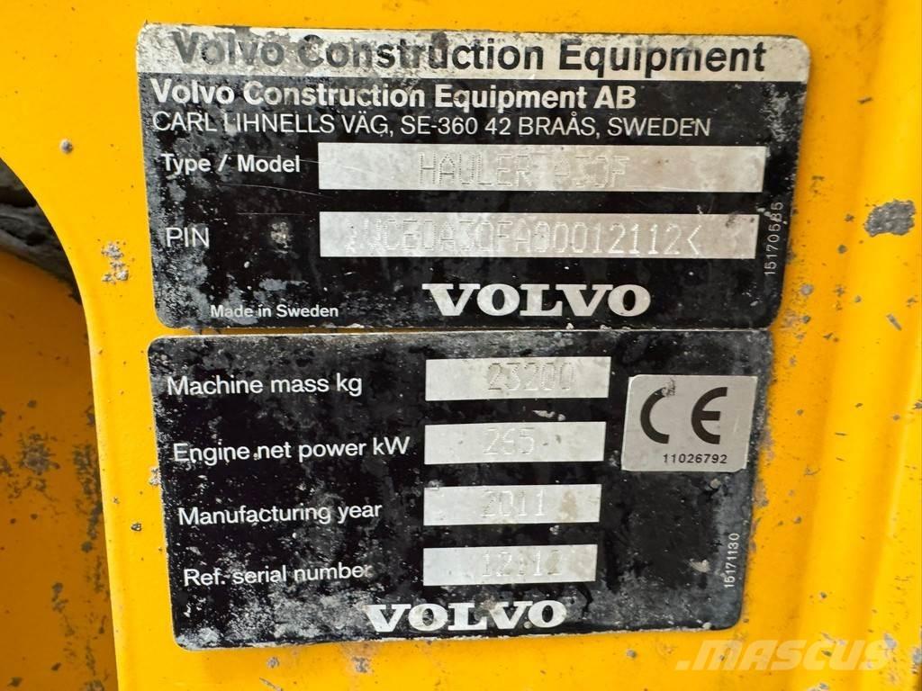 Volvo A30F 鉸接式起吊車