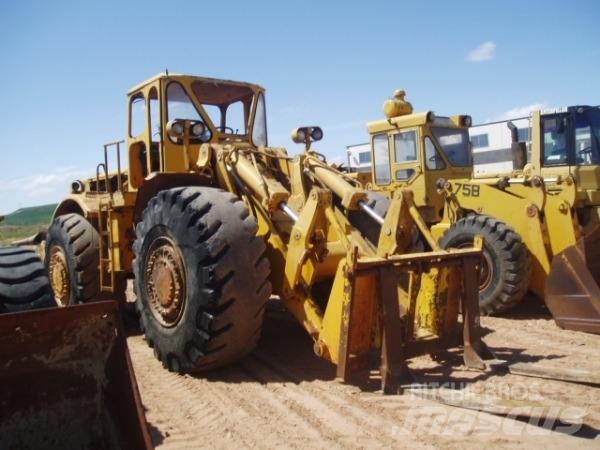 CAT 988 A 輪胎式裝載機