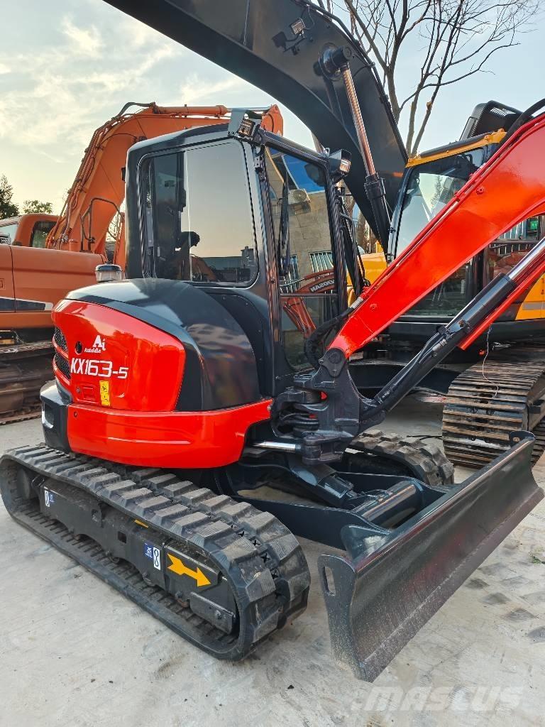 Kubota KX 163-5 小型挖土機/掘鑿機<7t(小型挖掘機)