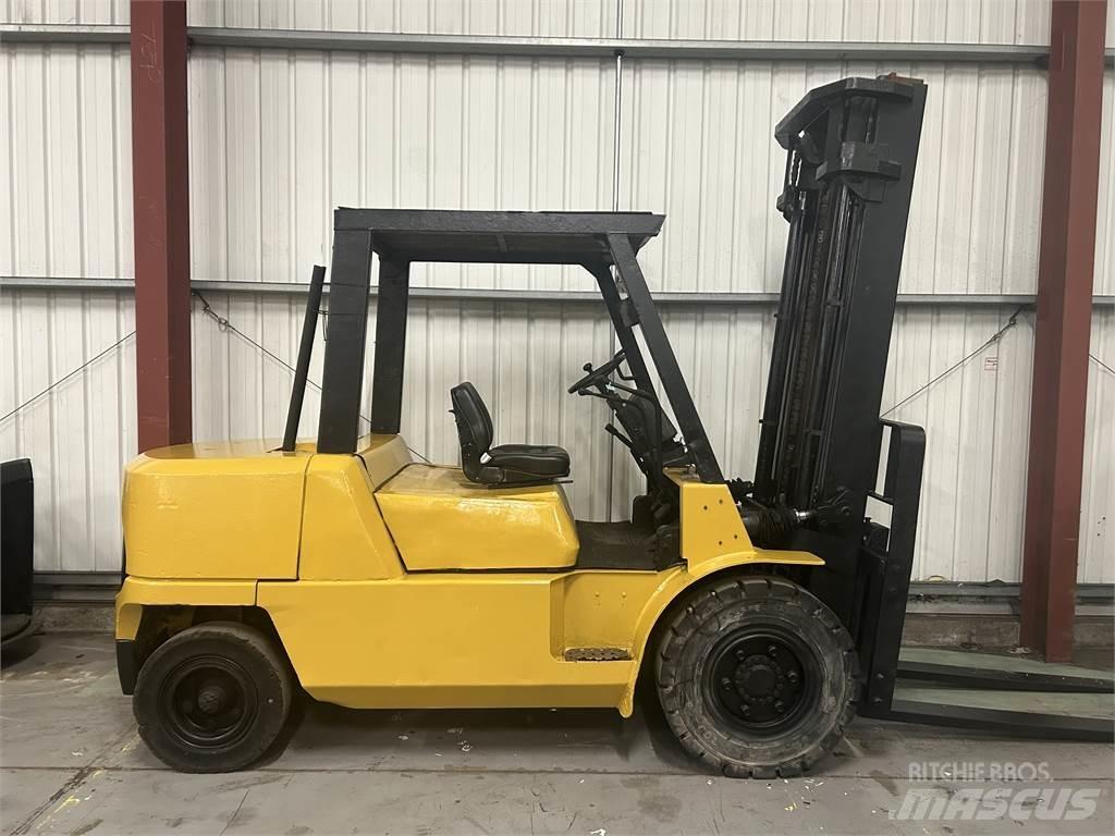 CAT DP50K 柴油卡車
