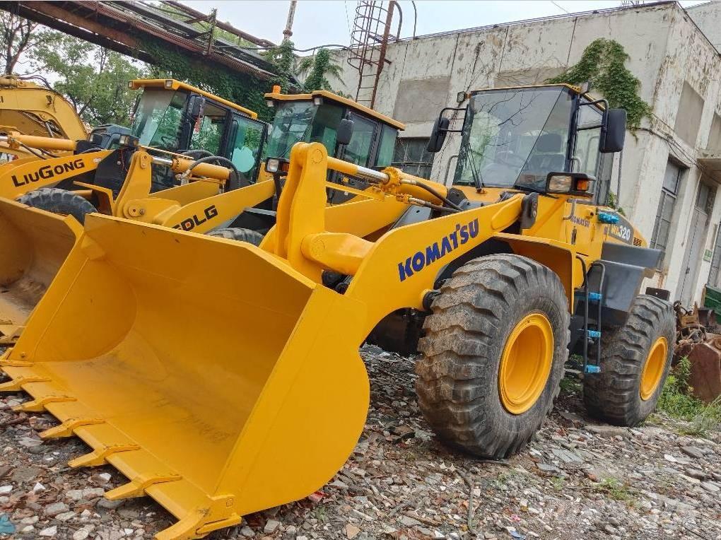 Komatsu WA 320-5 輪胎式裝載機