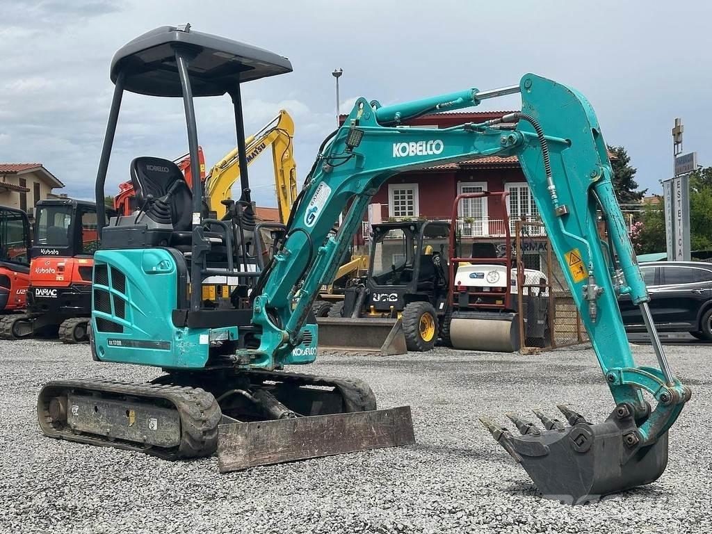 Kobelco SK17SR 小型挖土機/掘鑿機<7t(小型挖掘機)
