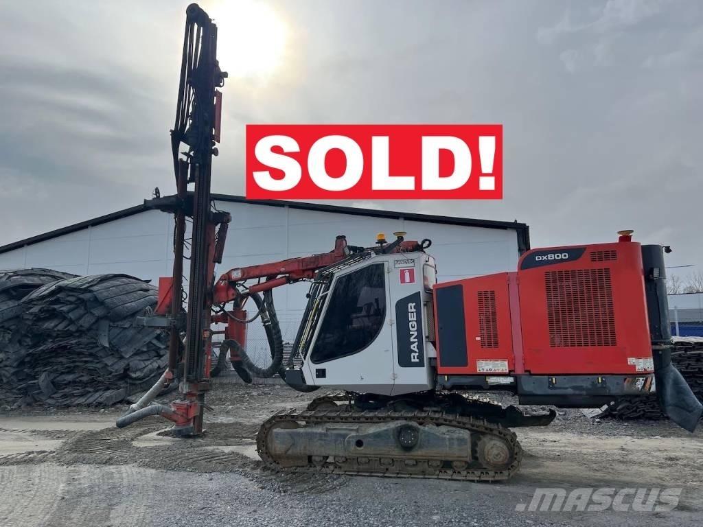 Sandvik DX800 鑽孔機