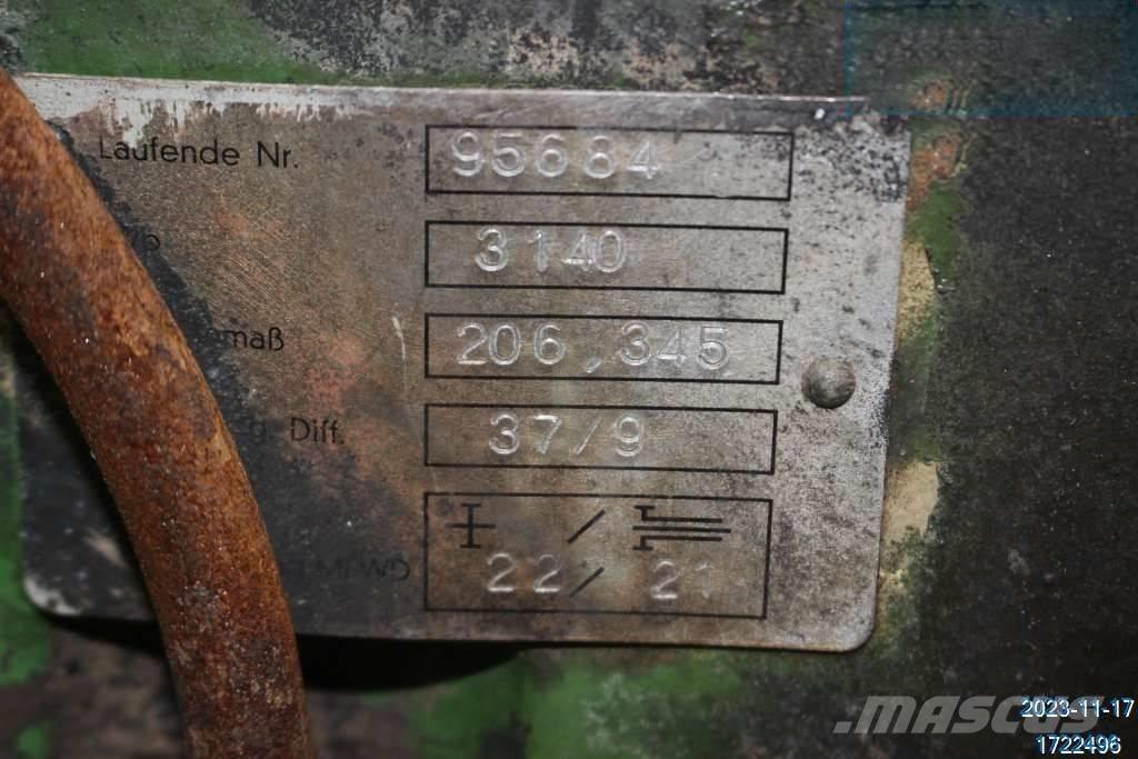 John Deere 3140 傳動裝置