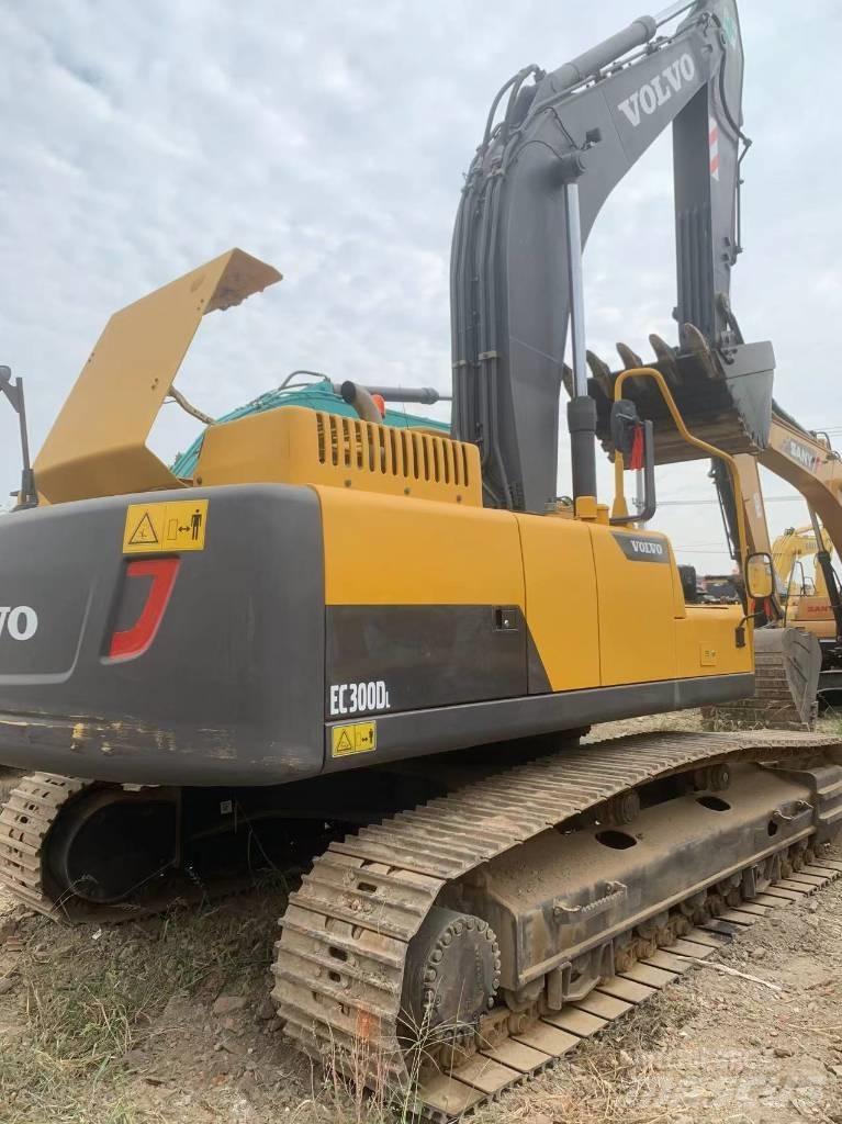 Volvo EC 300 D L 履帶式 挖土機/掘鑿機/挖掘機