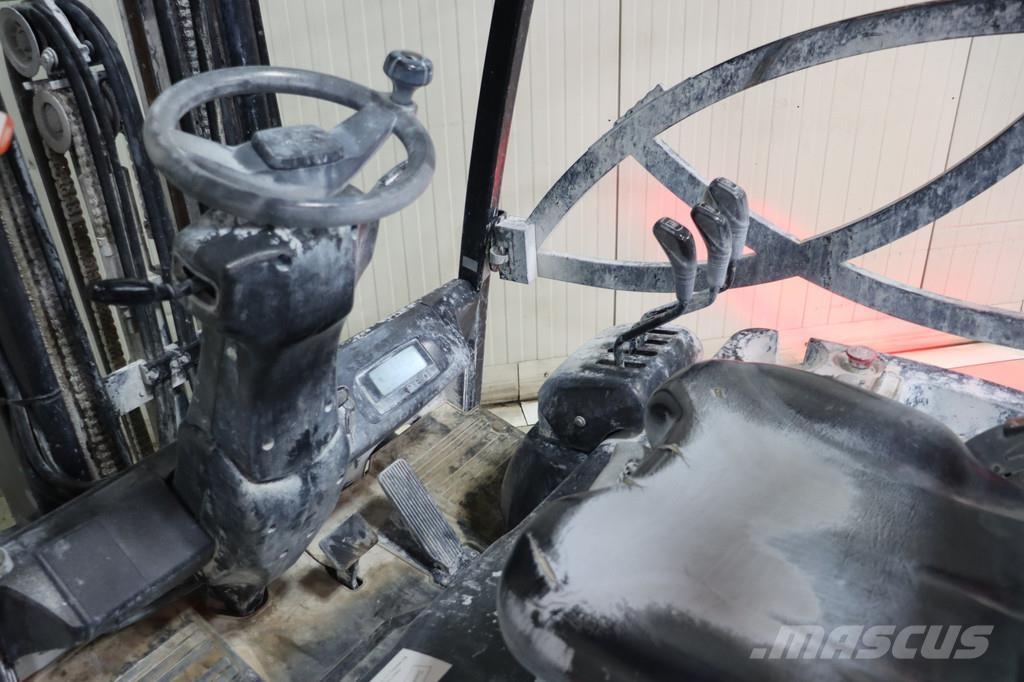 Doosan B18T-7 電動堆高機