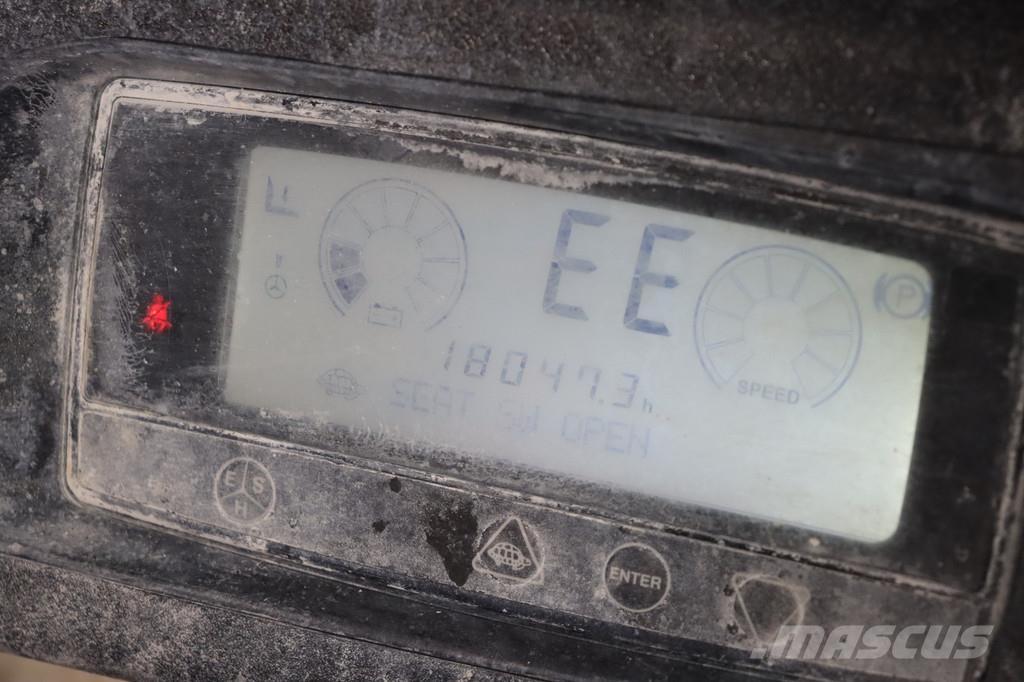 Doosan B18T-7 電動堆高機