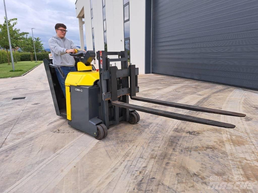 Combilift CS 600 行走控制式堆積機