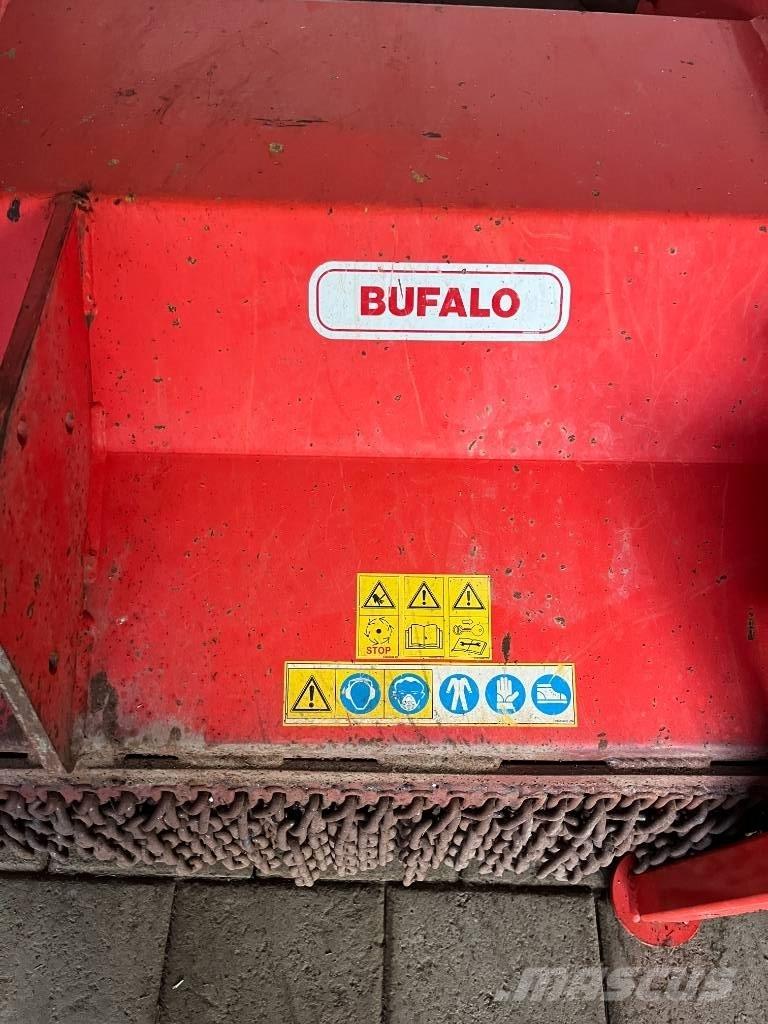 Maschio Bufalo 280 莖葉去葉機