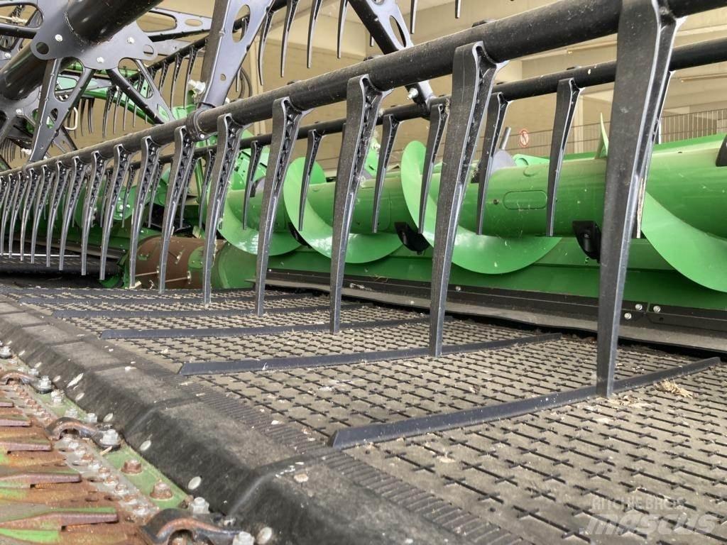 John Deere HD35X 收穫機頭