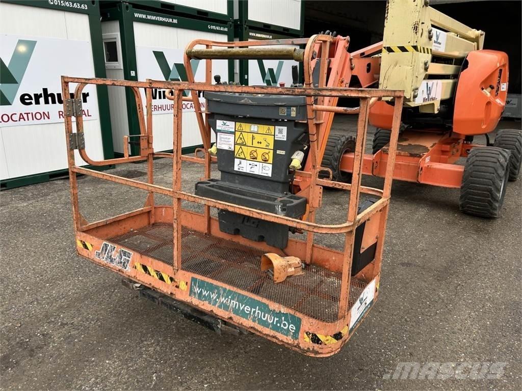 JLG 450AJ (3216) 曲臂高空作業車