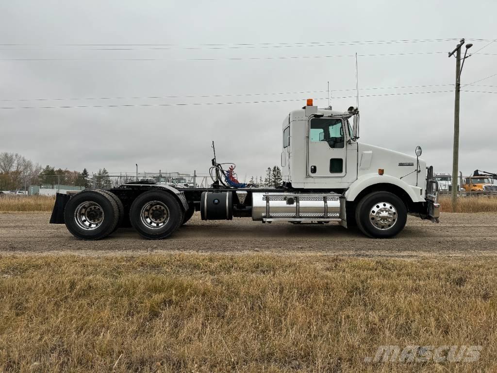 Kenworth T 800 曳引機組件