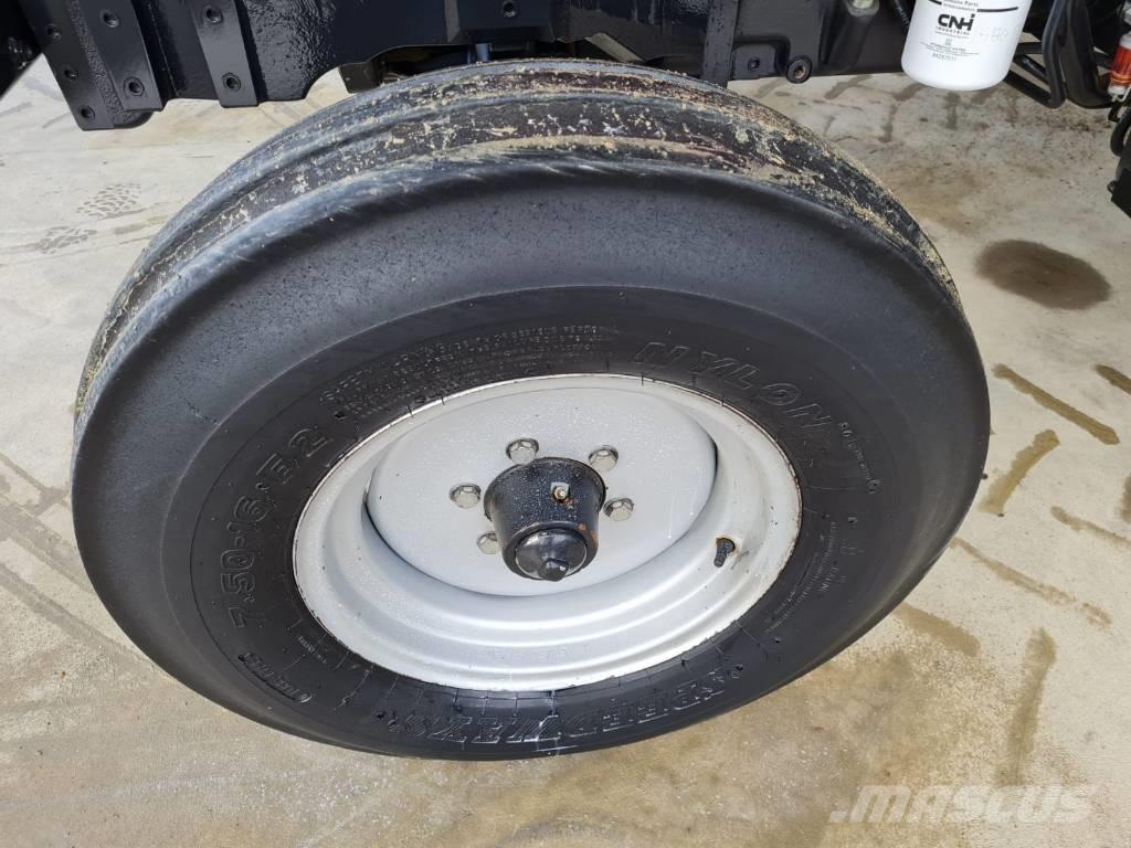 Case IH Farmall 65 A 曳引機