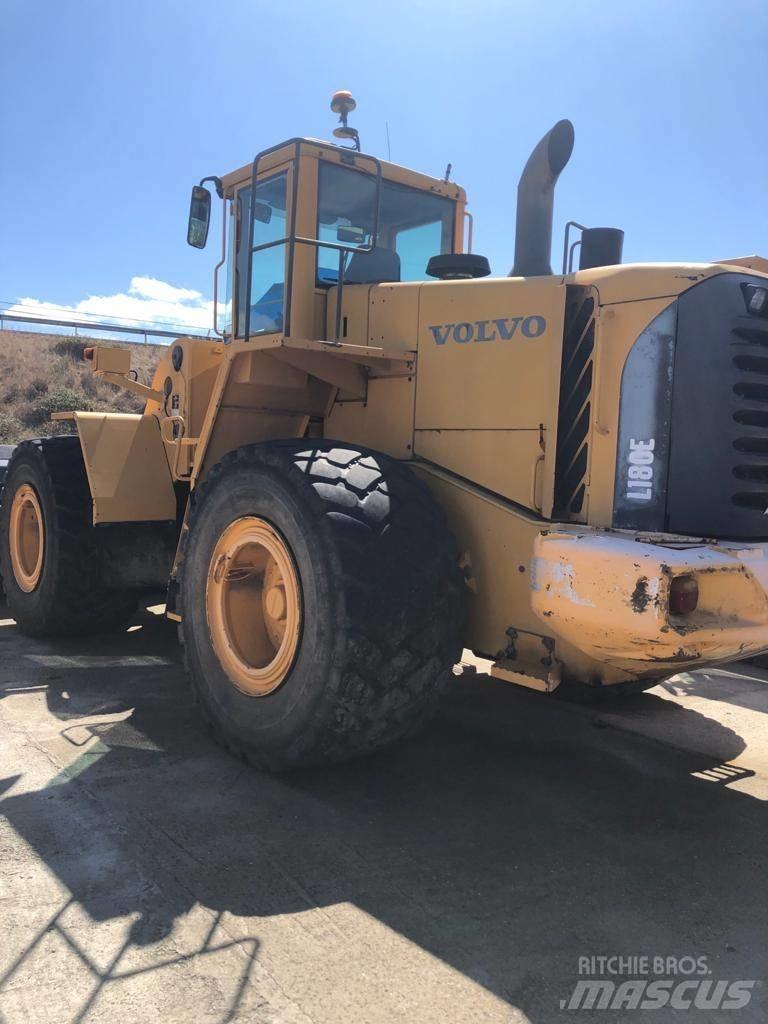Volvo L 180 E 輪胎式裝載機